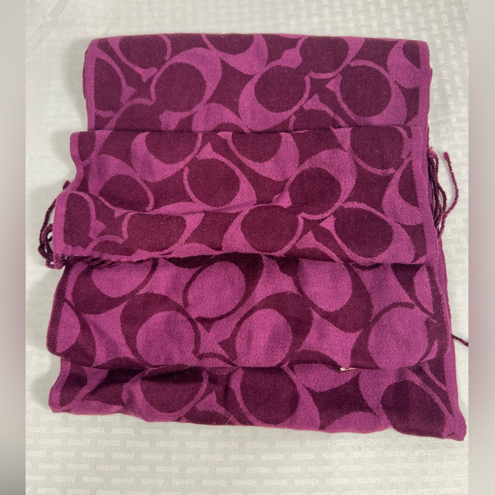 Coach Purple Signature C 100% Merino Wool Scarf